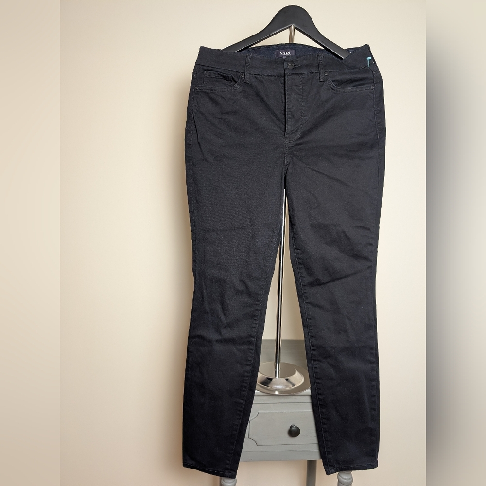 NYDJ Stretch Lift Tuck Skinny Jeans Leggings Jeggings Black SZ M